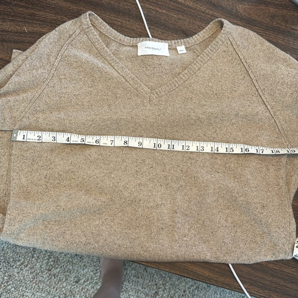 Sita Murt/ V-Neck Beige Knit Sweater Size 36 Made in Spain! - Picture 9 of 9